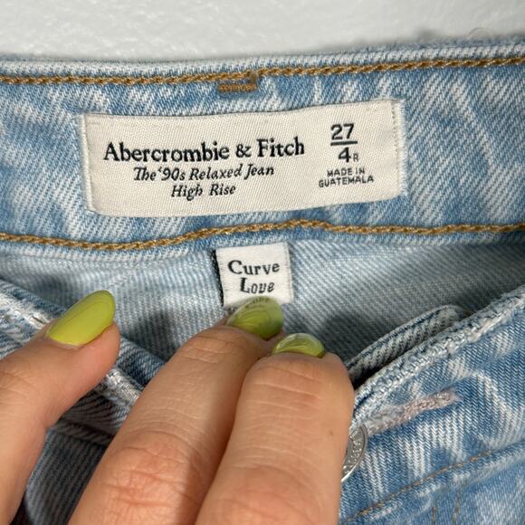 Abercrombie Curve Love 90s Relaxed Jeans 27 Light Wash High Rise Vintage Fit - Picture 5 of 10